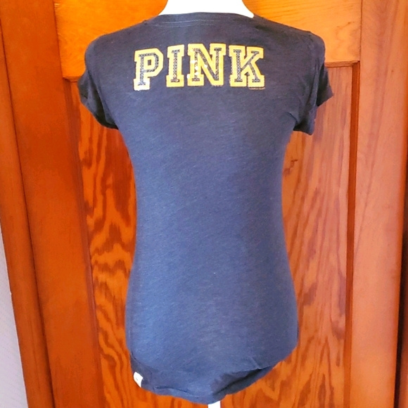 Victoria secret pink Mu sequence t-shirt - Picture 2 of 3